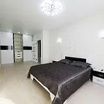 Appartement Kadorr 59 *